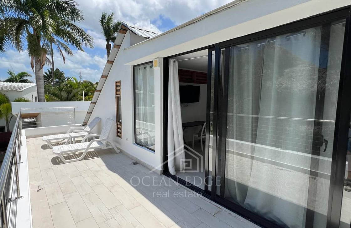 5-bedroom villa in community near the beach-las-ballenas-las-terrenas-ocean-edge-real-estate (36)