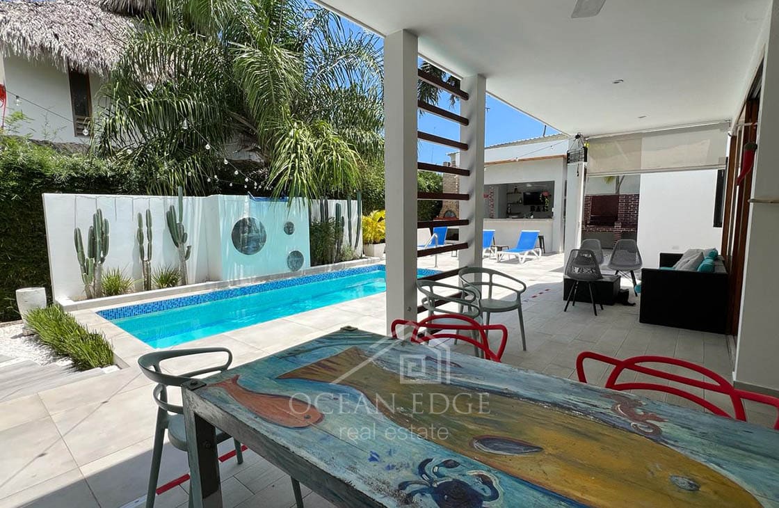 5-bedroom villa in community near the beach-las-ballenas-las-terrenas-ocean-edge-real-estate (8)