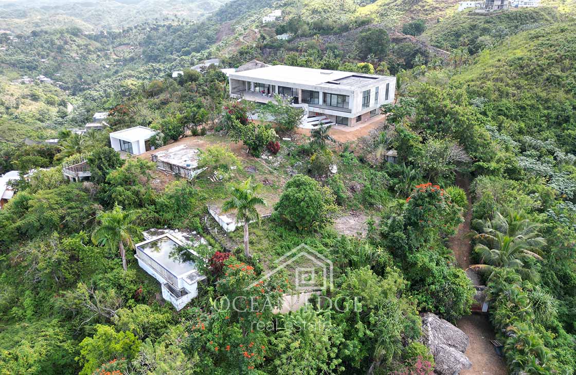 Hilltop Estate with pool & epic 360° on top of Las Terrenas
