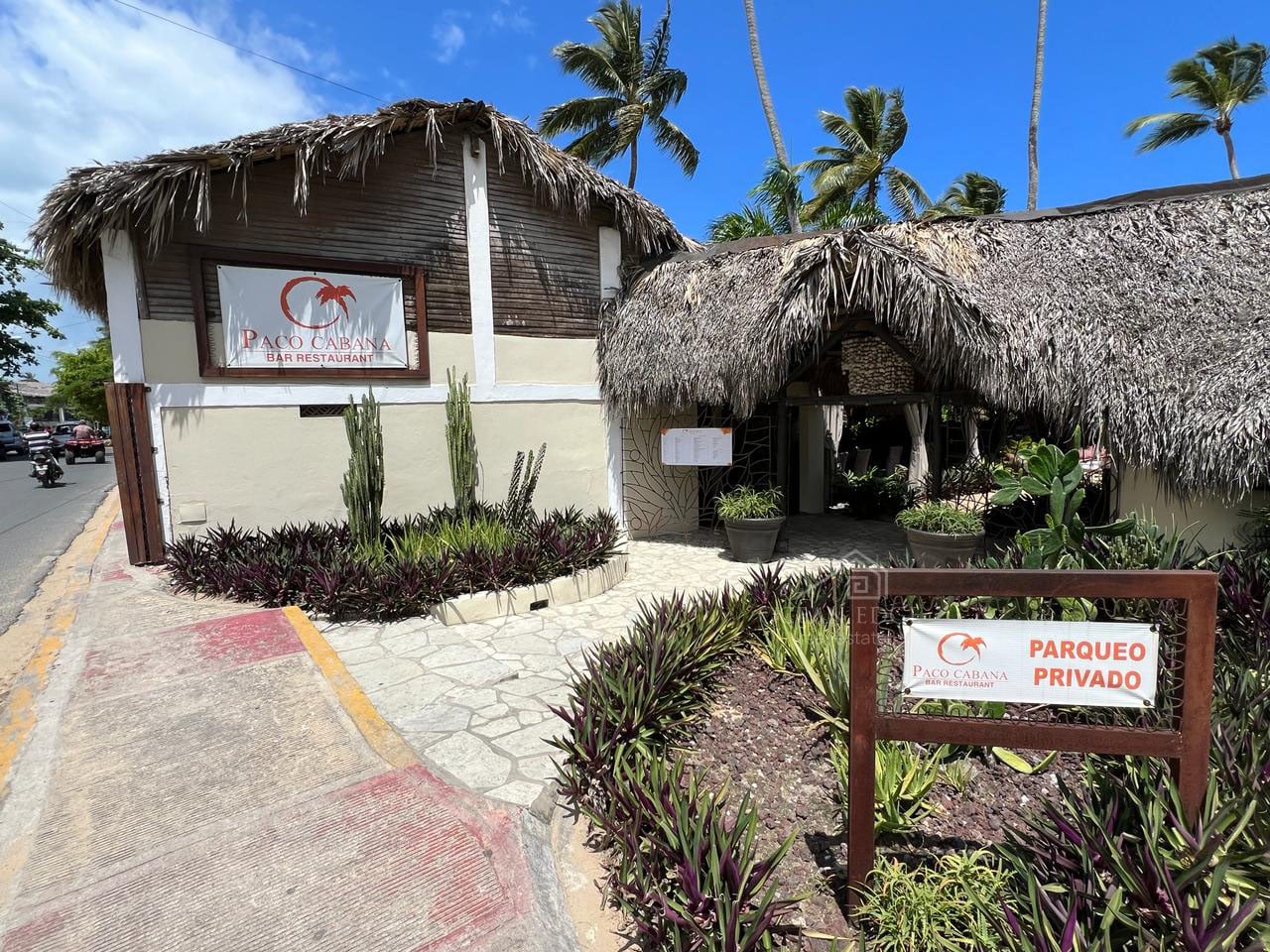 Beachfront-restaurant-fishing-village-playa-popy-las-terrenas-ocean-edge-real-estate-1 (1)