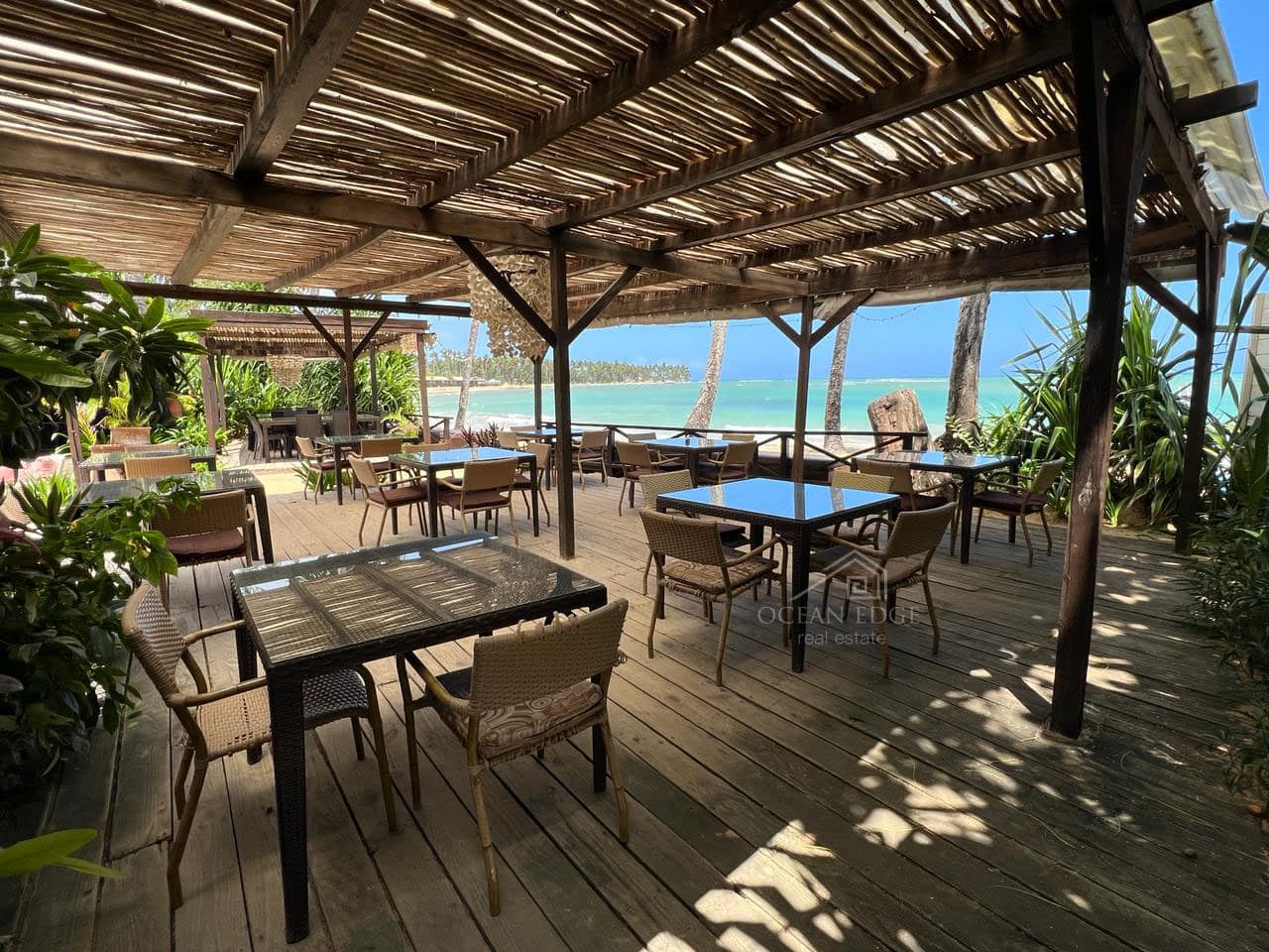 Beachfront-restaurant-fishing-village-playa-popy-las-terrenas-ocean-edge-real-estate-1 (13)