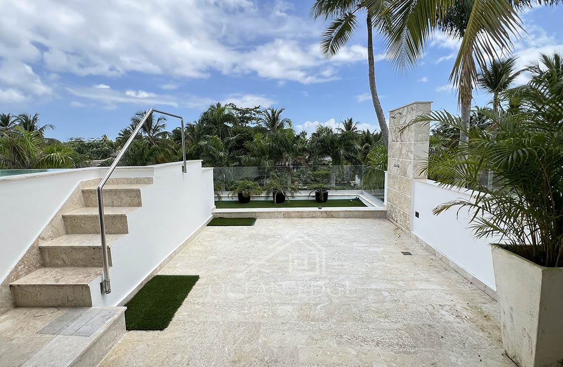 Duplex Penthouse on second line of Bonita Beach - Las Terrenas Real Estate - Ocean Edge Dominican Republic (28)