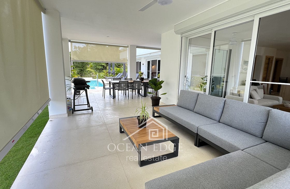 New Build 5-Bedroom Beach house on Coson Bay-ocean-edge-real-estate (35)