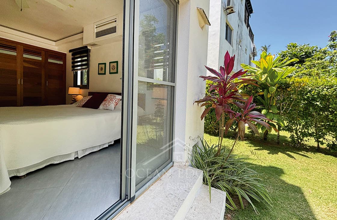 Spacious 1-bed apartment with garden on Popy Beach - Las Terrenas Real Estate - Ocean Edge Dominican Republic (9)