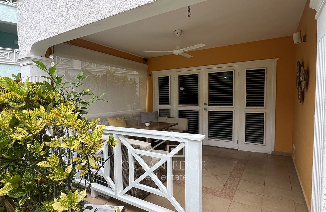 TURNKEY 2-BEDROOM CONDO 200 METERS TO POPY BEACH-las-terrenas-ocean-edge-real-estate (14)