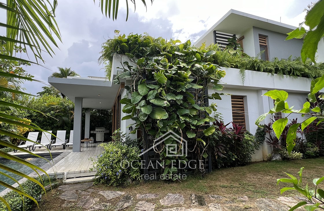 Ideal vacation & rental property near Las Ballenas beach-las-terrenas-ocean-edge-real-estate (29)