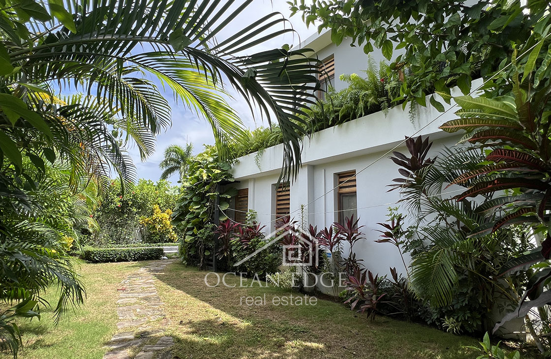 Ideal vacation & rental property near Las Ballenas beach-las-terrenas-ocean-edge-real-estate (61)