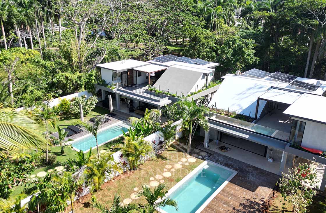 3-Bed Balinese Style Villa near Playa Bonita