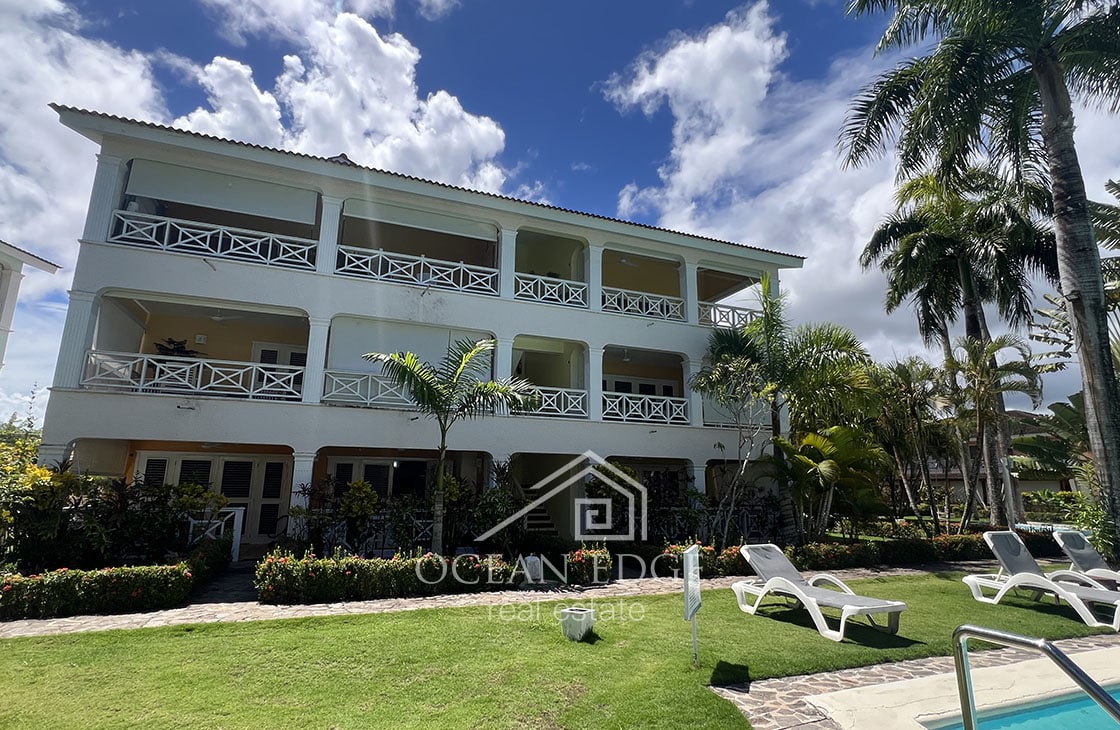 Airbnb rental condo 200 meters to Popy Beach-las-terrenas-ocean-edge-real-estate (3)