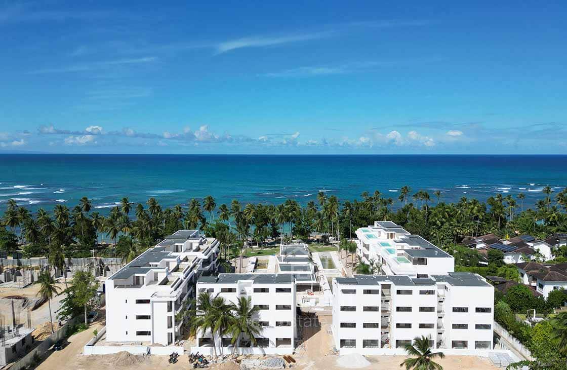 Beachfront Penthouse with private pool on Portillo Beach-las-terrenas-ocean-edge-real-estate-Dec (4)