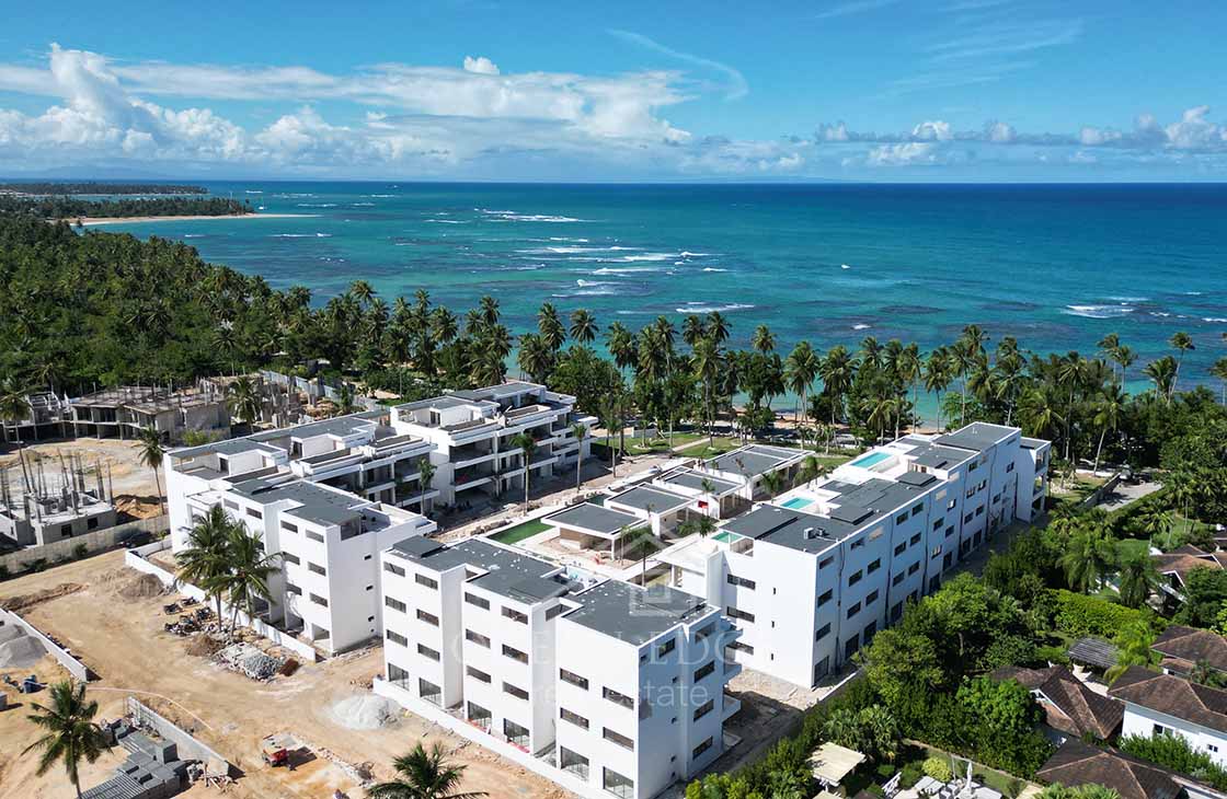 Beachfront Penthouse with private pool on Portillo Beach-las-terrenas-ocean-edge-real-estate-Dec (4)