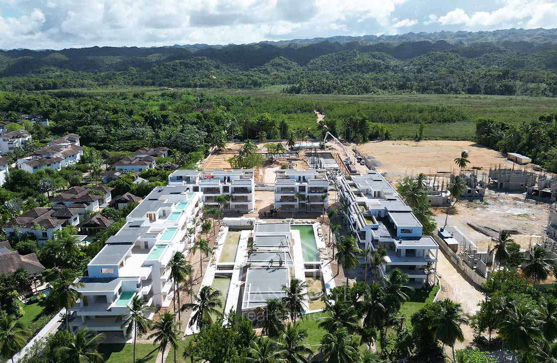 Beachfront Penthouse with private pool on Portillo Beach-las-terrenas-ocean-edge-real-estate-Dec (4)