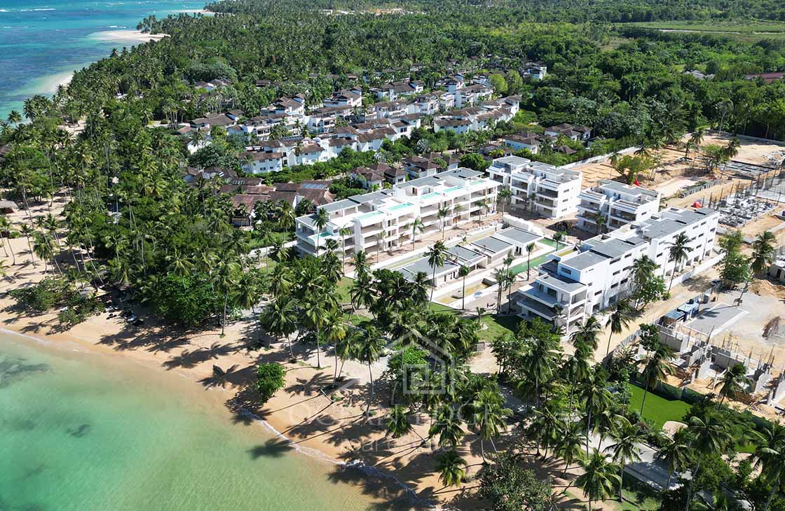 Beachfront Penthouse with private pool on Portillo Beach-las-terrenas-ocean-edge-real-estate-Dec (4)