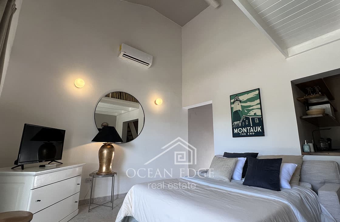 Entirely renovated 1-br studio with mezzanine near the beach-las-terrenas-ocean-edge-real-estate (22)