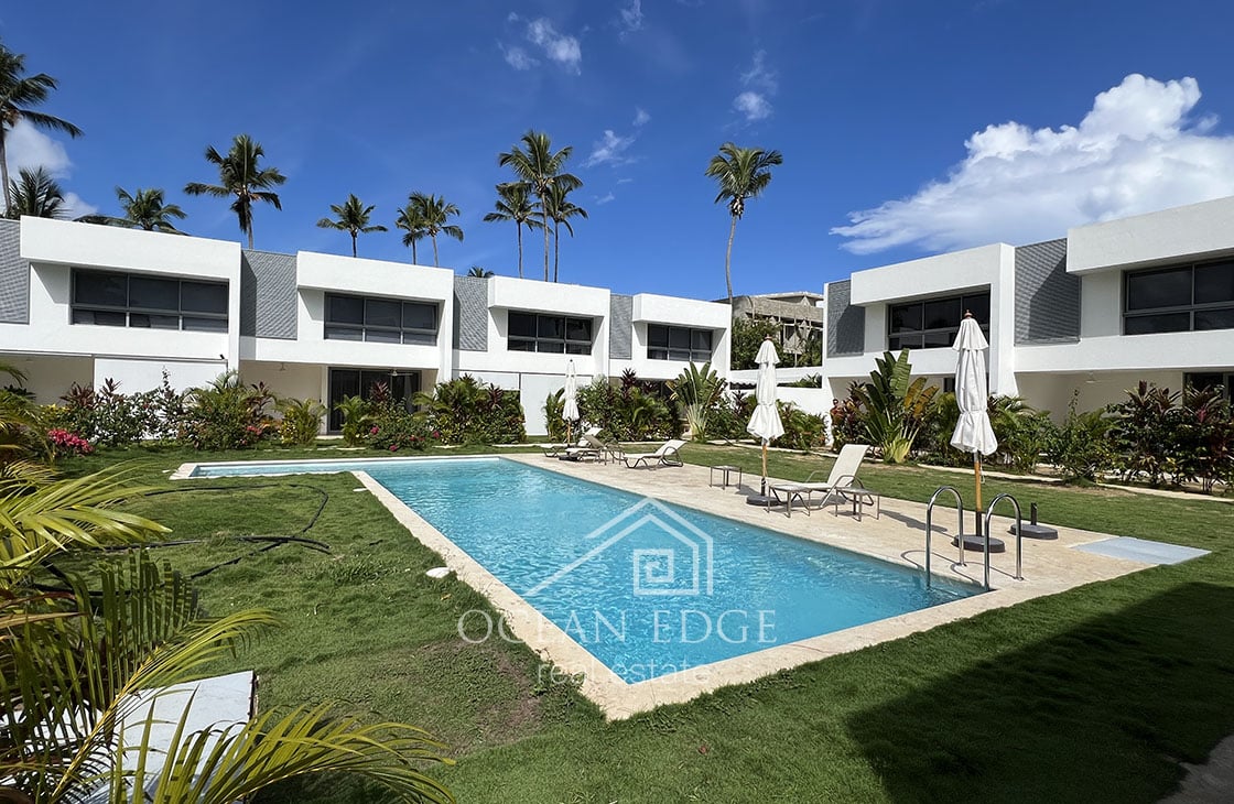 Investment 3-br townhouse only 100 meters to Popy beach-las-terrenas-ocean-edge-real-estate-web (4)