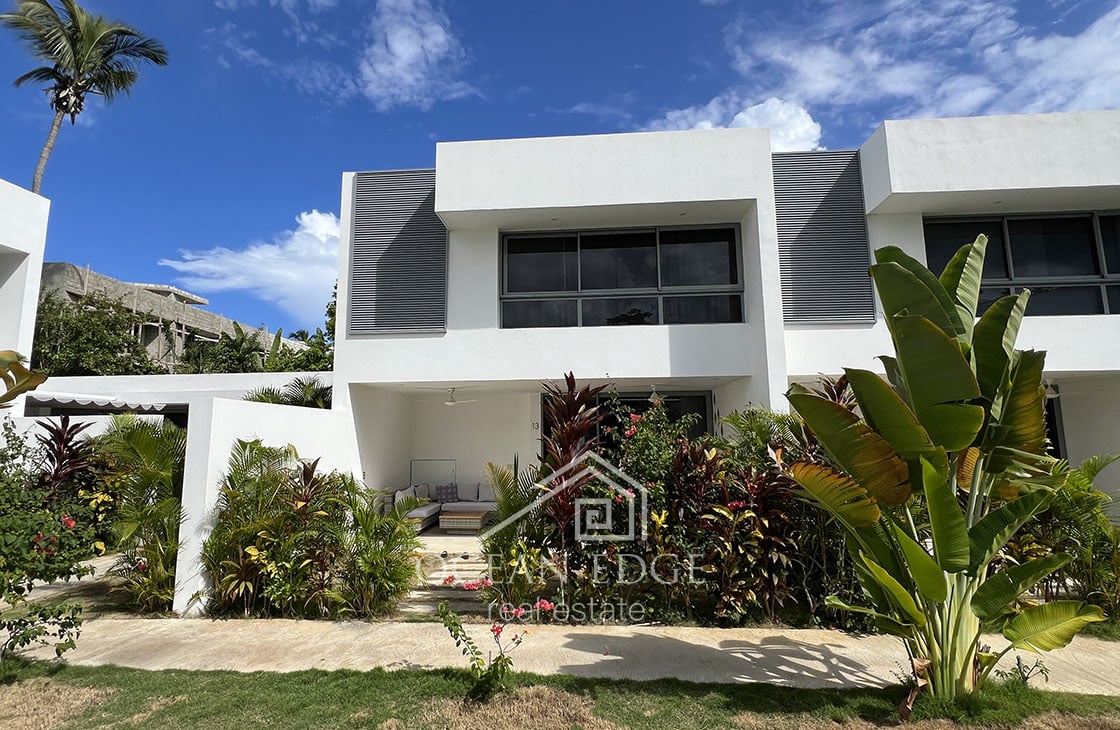 Investment 3-br townhouse only 100 meters to Popy beach-las-terrenas-ocean-edge-real-estate-web (5)