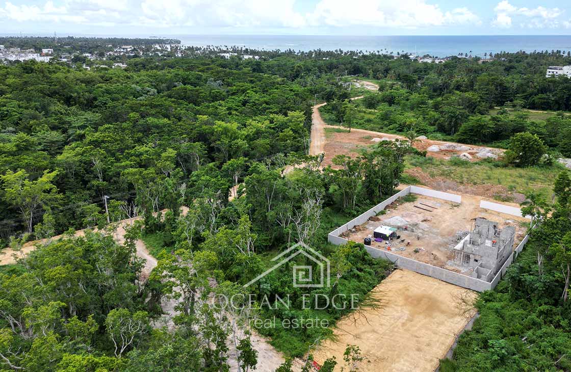 Lot for sale in new community 400 meters to Popi Beach-las-terrenas-ocean-edge-real-estate