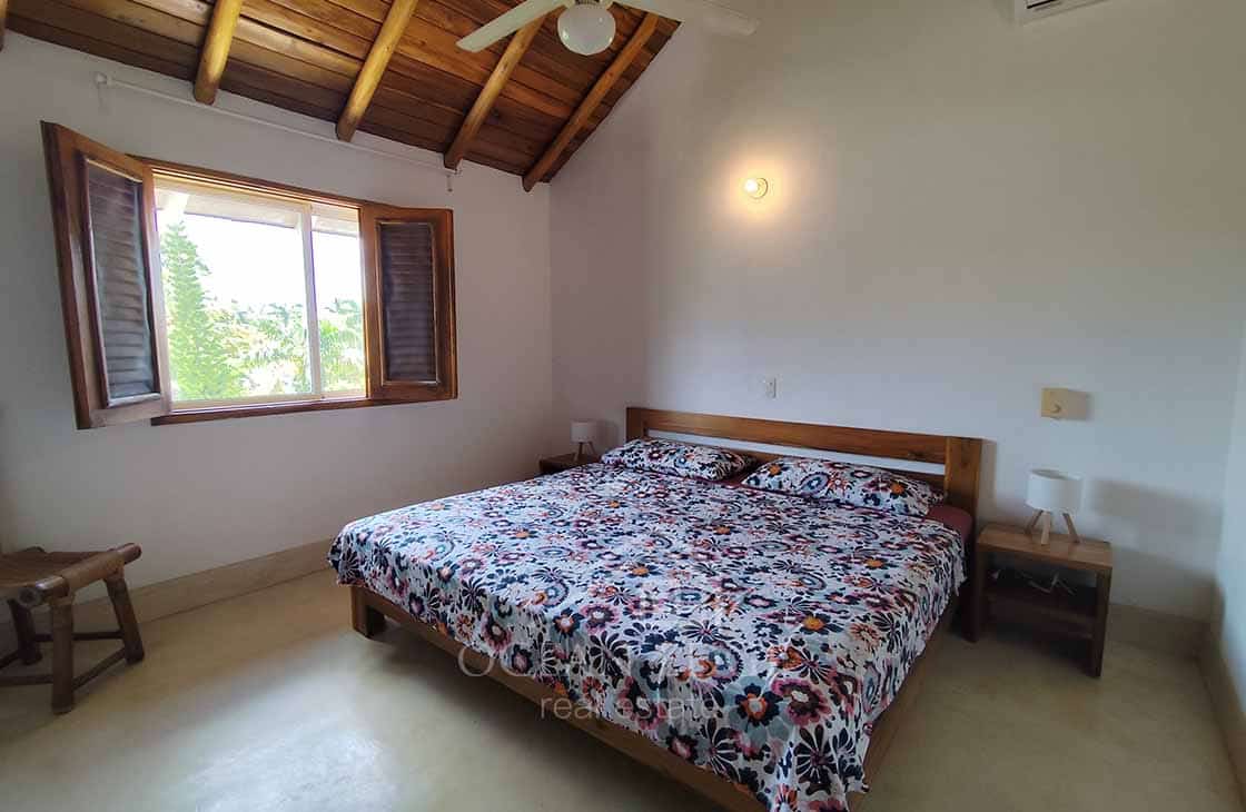 Open & Traditional Penthouse nearby Las Ballenas beach-las-terrenas-ocean-edge-real-estate (2)