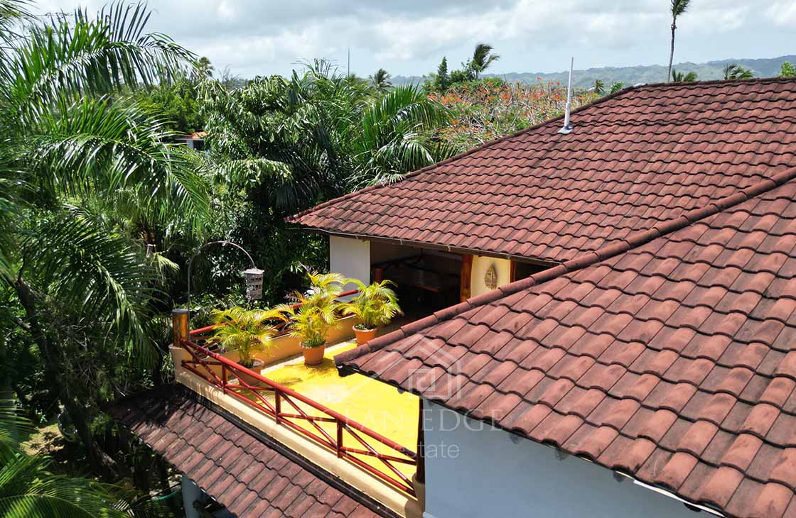 Open & Traditional Penthouse nearby Las Ballenas beach-las-terrenas-ocean-edge-real-estate (1)