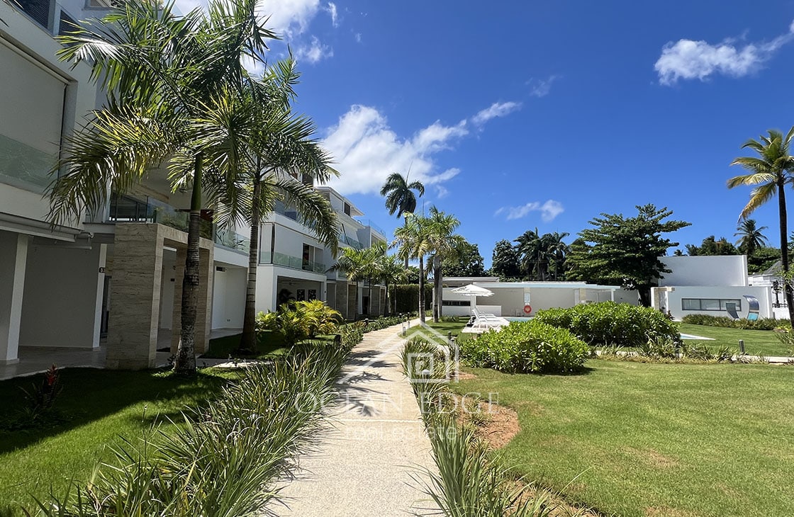 Upscale 2-br condo for rental income-nicole-apart-hotel-las-terrenas-ocean-edge-real-estate (35)