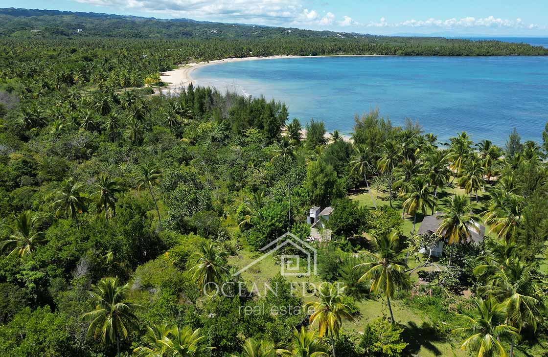 1,000 square meter lot in second line of Estillero beach