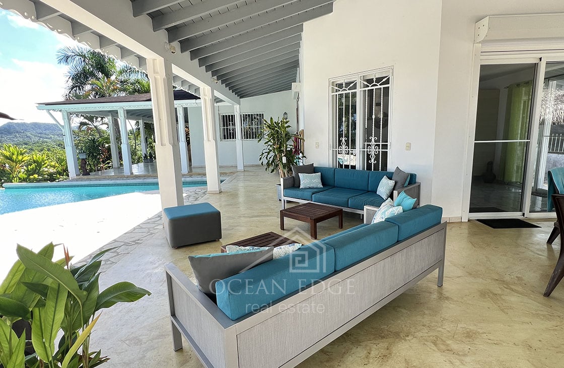 Spacious house with amazing view in El Limon-ocean-edge-real-estate-ori (43)