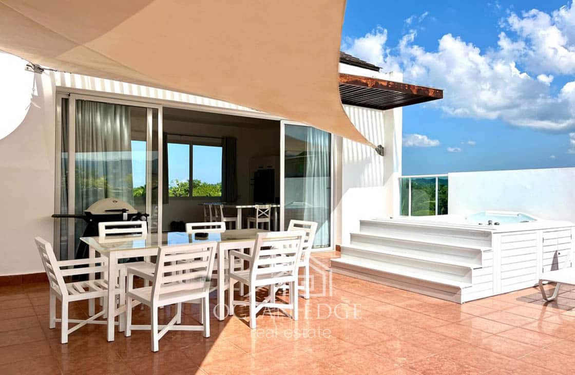 Splendid 4-Br Penthouse in Bonita Beach Residences-las-terrenas-ocean-edge-real-estate (1)