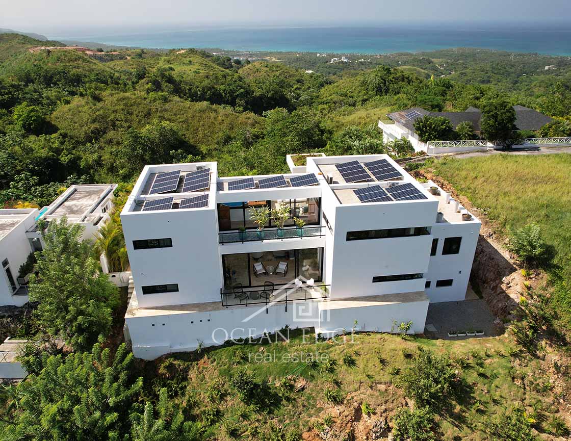 Stunning 4-bed villa with amazing 180° Ocean view-las-terrenas-ocean-edge-real-estate (1)