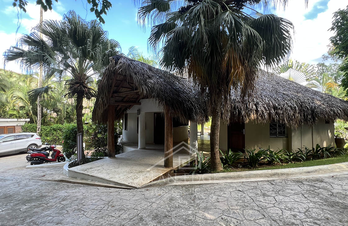 1119 Charming caribbean home for sale in central location - Las Terrenas Real Estate - Ocean Edge Dominican Republic (31)