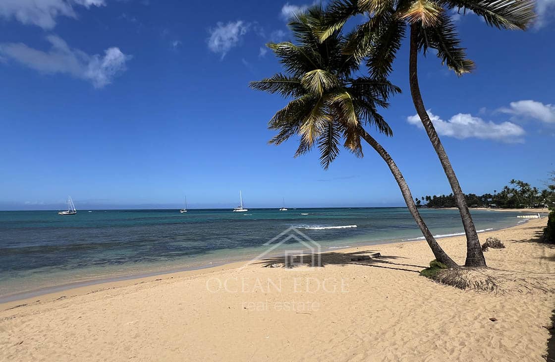 Beachfront 2-br condo on Popy Beach - Las Terrenas Real Estate - Ocean Edge Dominican Republic (31)