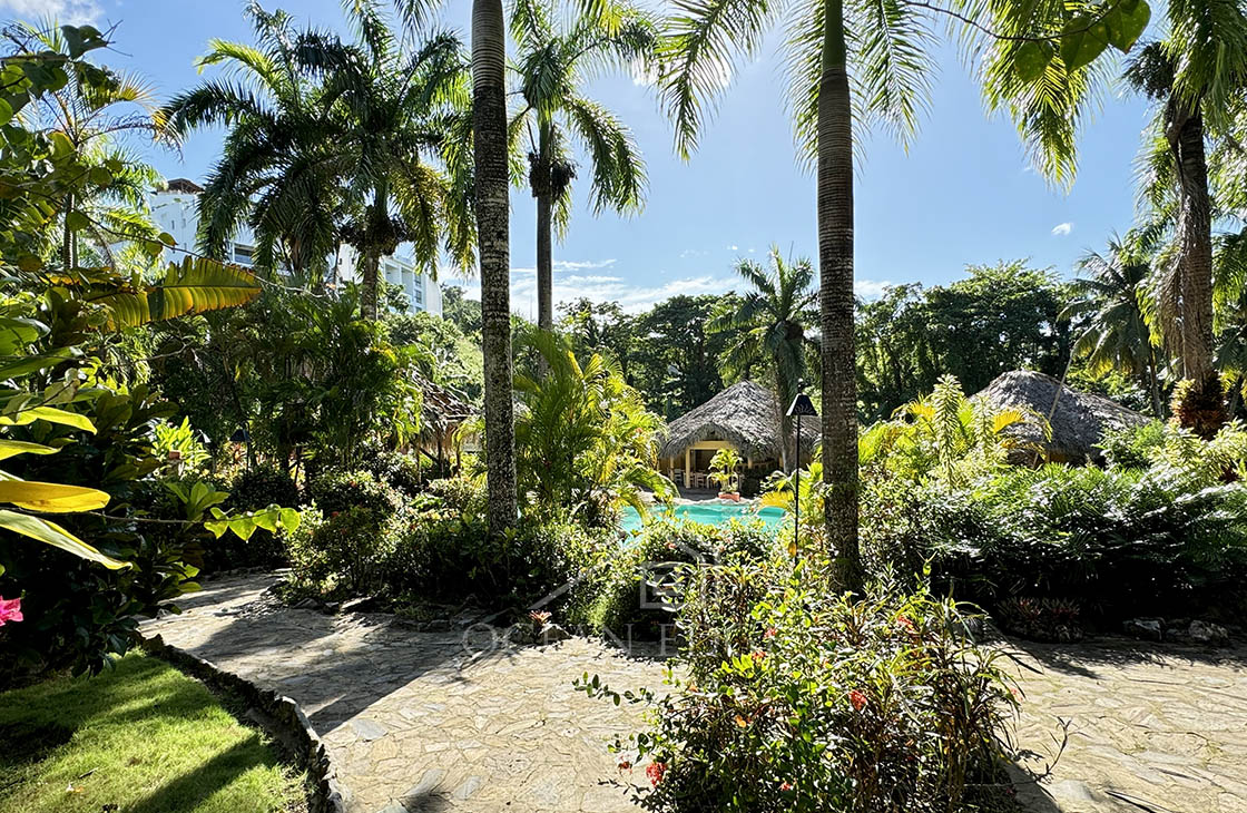 Refurbished 2-br condo in tropical garden - Las Terrenas Real Estate - Ocean Edge Dominican Republic (3)