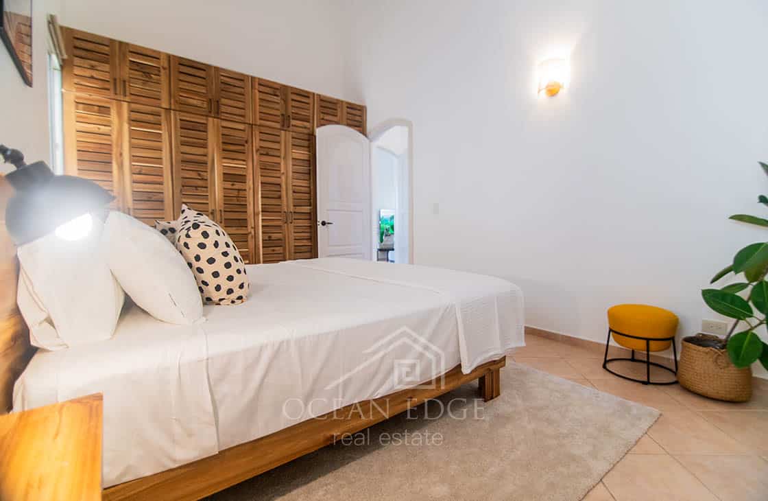 Charming 3-br condo ocean view only 50 meters to Popy beach-las-terrenas-ocean-edge-real-estate (13)
