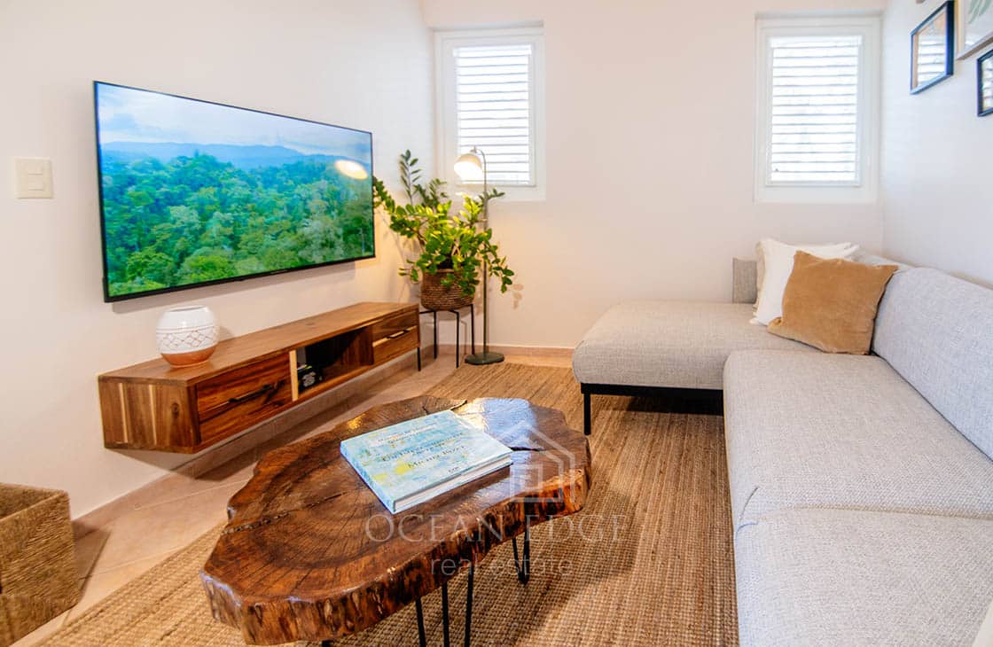 Charming 3-br condo ocean view only 50 meters to Popy beach-las-terrenas-ocean-edge-real-estate (15)