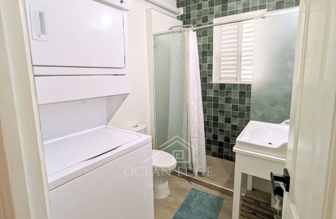 Renovated Townhouse in small community with pool-ocean-edge-real-estate-2025-25