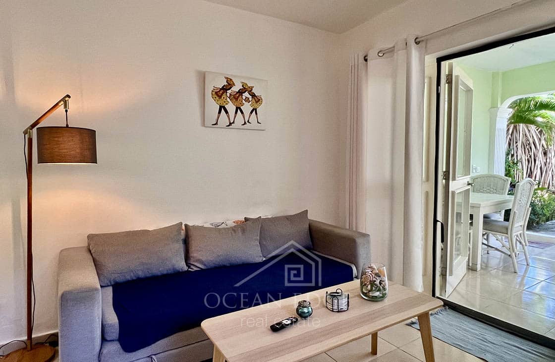 Renovated groundfloor 1-bed condo near Popy Beach-las-terrenas-ocean-edge-real-estate (14)