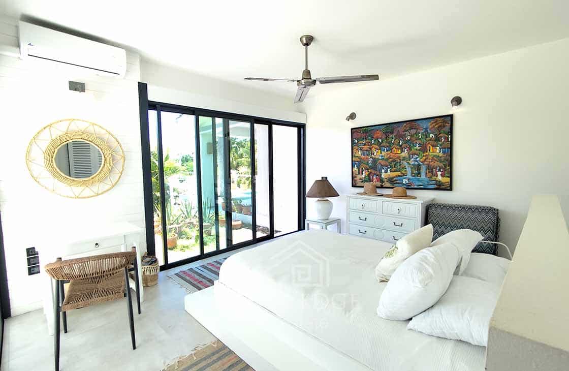 Architect villa in beachfront community Esperanza-las-terrenas-ocean-edge-real-estate (22)