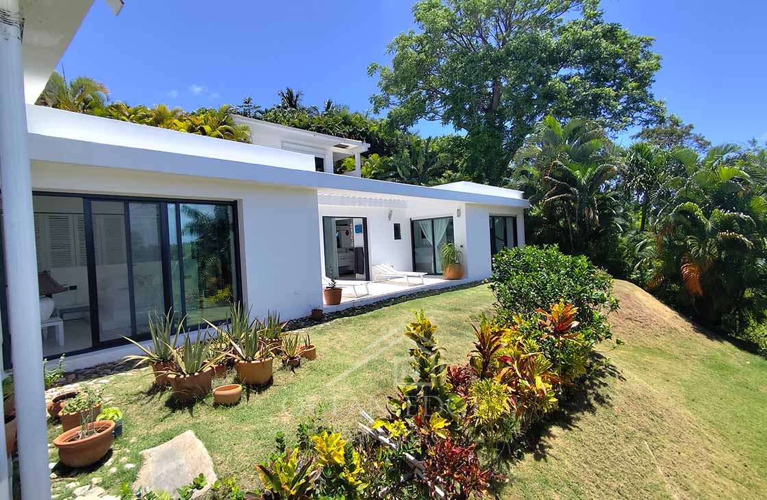 Architect villa in beachfront community Esperanza-las-terrenas-ocean-edge-real-estate (68)