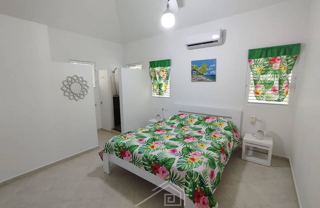 4-br colonial house and guest bungalow-las-terrenas-ocean-edge-real-estate-n (4)