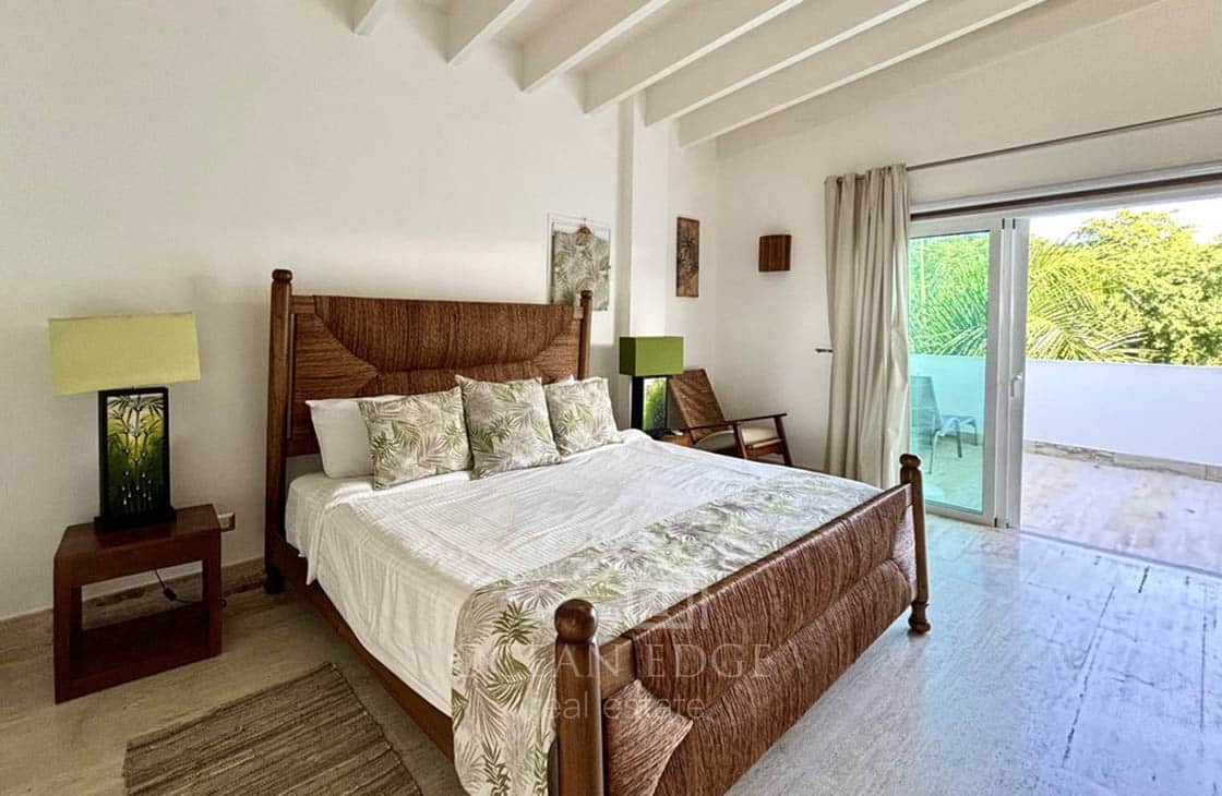 Elegant Seafront Penthouse in Exclusive Playa Bonita Community-las-terrenas-ocean-edge-real-estate (8)
