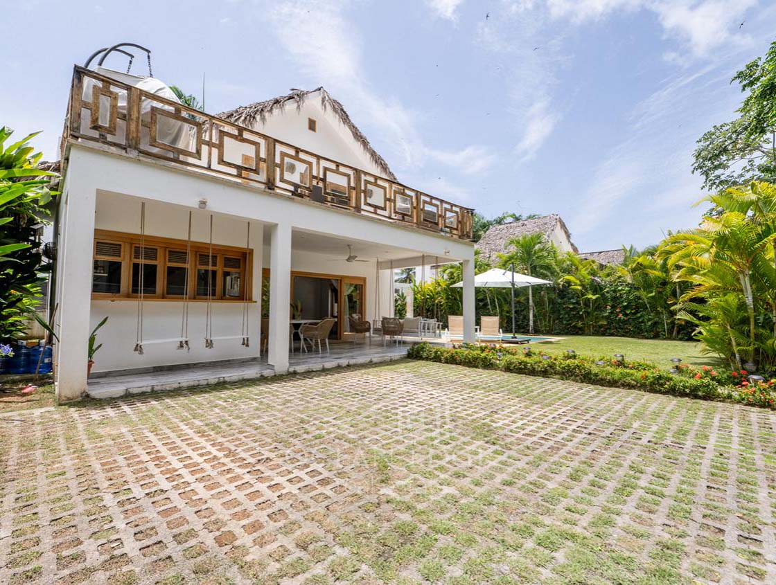 Turnkey Caribbean Family House near Bonita Beach-las-terrenas-ocean-edge-real-estate-2025 (9)
