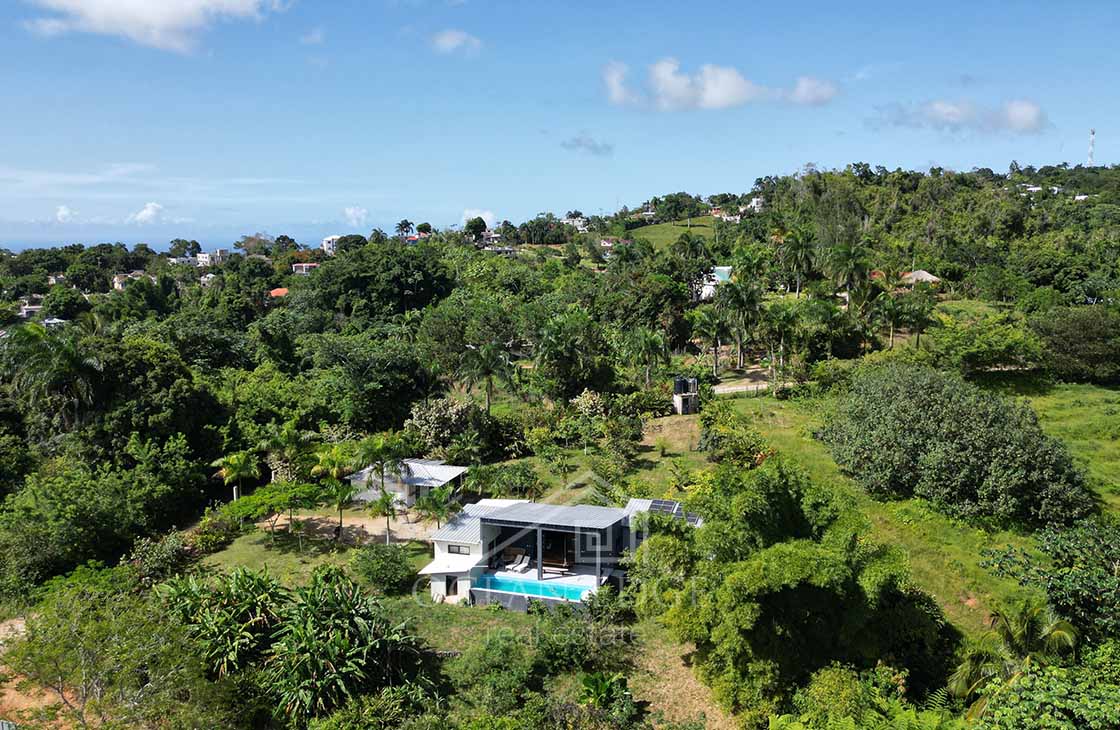 2-br house & 2-br bungalow nestled in the mountains-las-terrenas-ocean-edge-real-estate (20)
