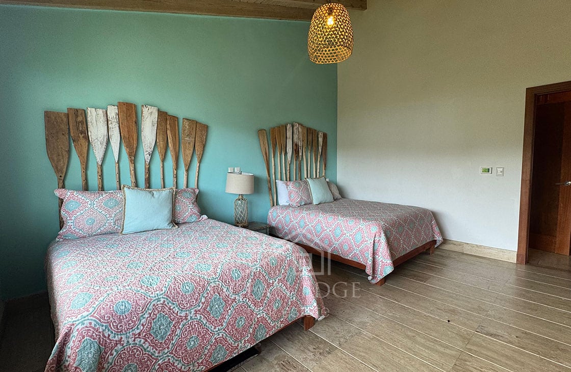 Beachfront 3-bed Luxury Penthouse in Portillo Beach-las-terrenas-ocean-edge-real-estate (11)