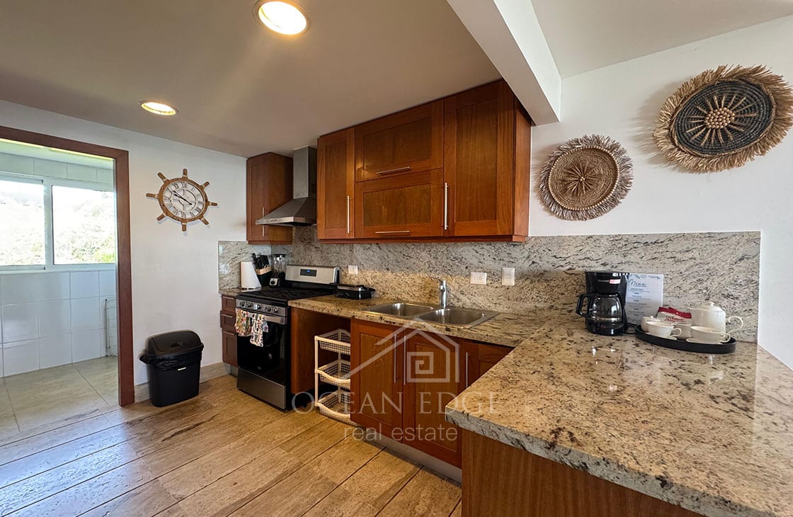 Beachfront 3-bed Luxury Penthouse in Portillo Beach-las-terrenas-ocean-edge-real-estate (7)