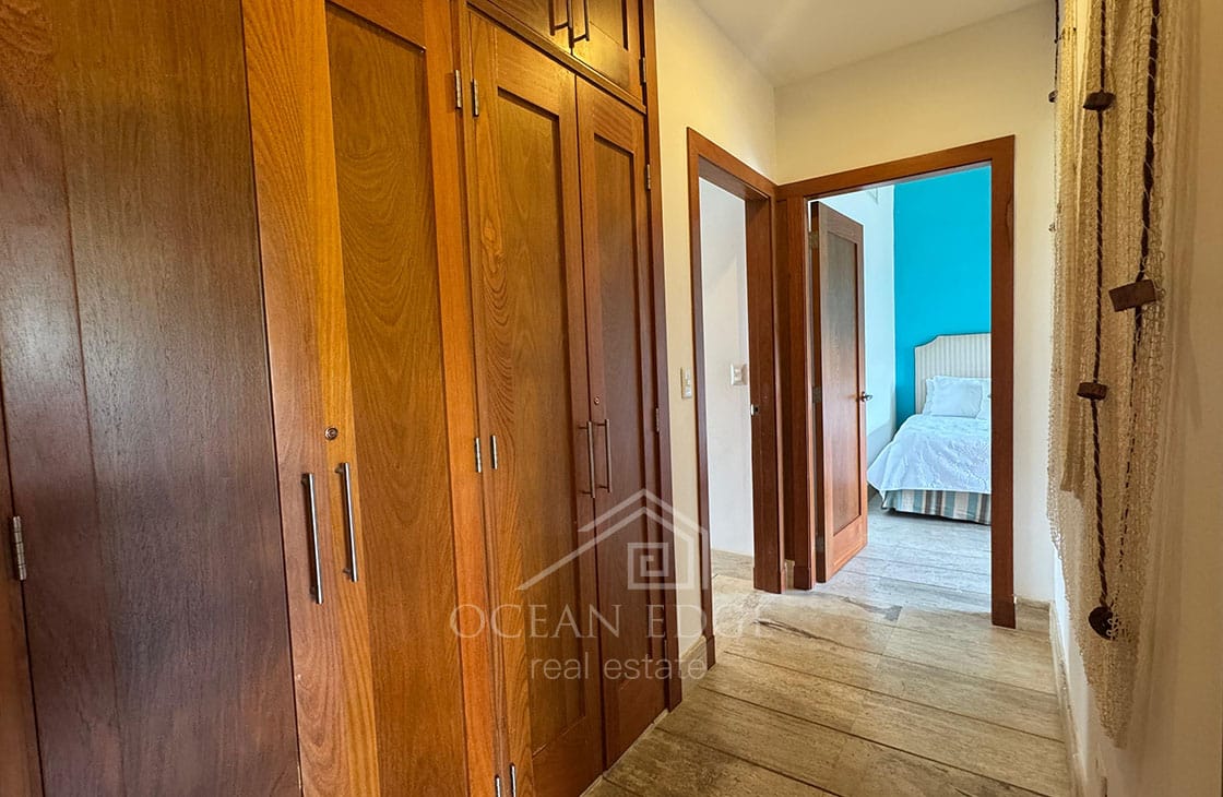 Beachfront 3-bed Luxury Penthouse in Portillo Beach-las-terrenas-ocean-edge-real-estate (8)