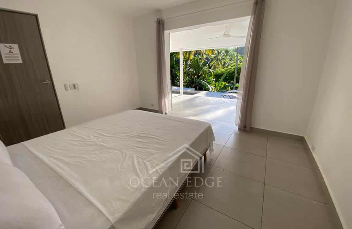 Flipping opportunity on 2-br house & guest bungalow-las-terrenas-ocean-edge-real-estate-2025 (14)