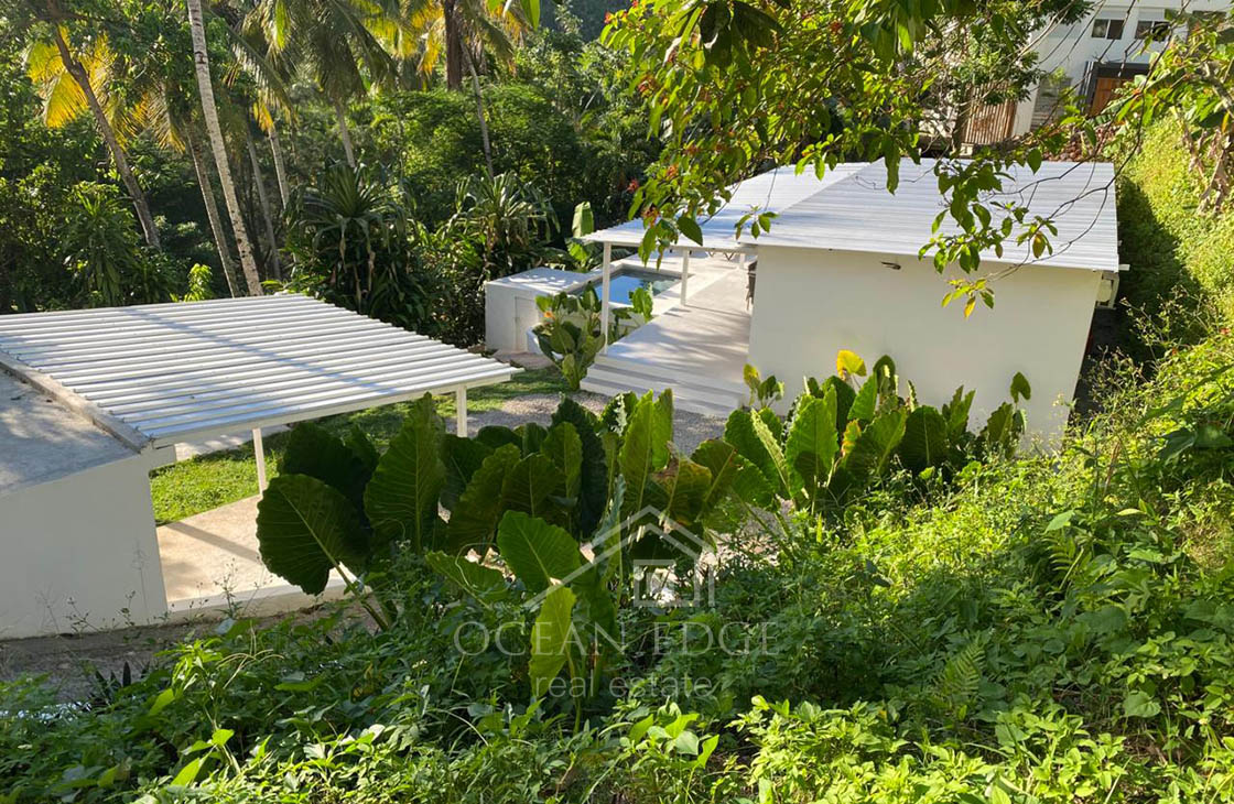 Flipping opportunity on 2-br house & guest bungalow-las-terrenas-ocean-edge-real-estate-2025 (2)