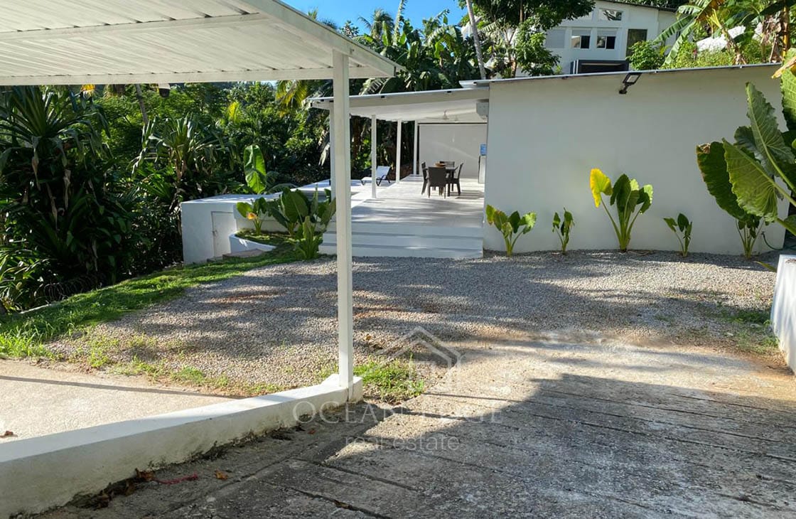 Flipping opportunity on 2-br house & guest bungalow-las-terrenas-ocean-edge-real-estate-2025 (4)