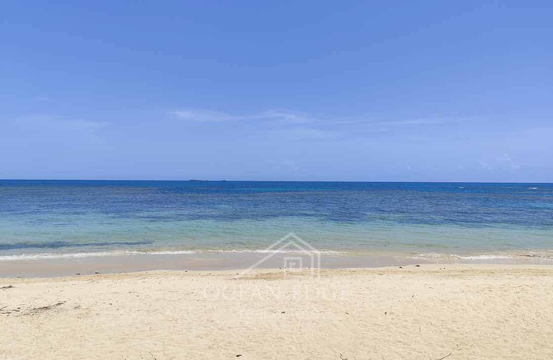 Fully Renovated & Furnished Condo in Beachfront Community-las-terrenas-ocean-edge-real-estate (27)