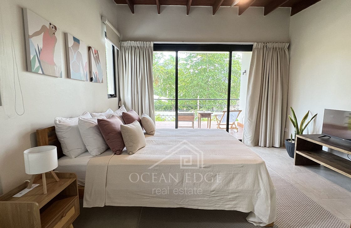 Modern Villa ideal for rental in Exclusive Portillo Beachfront-las-terrenas-ocean-edge-real-estate (19)