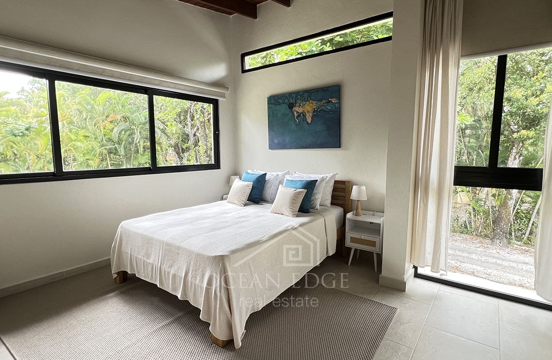 Modern Villa ideal for rental in Exclusive Portillo Beachfront-las-terrenas-ocean-edge-real-estate (33)
